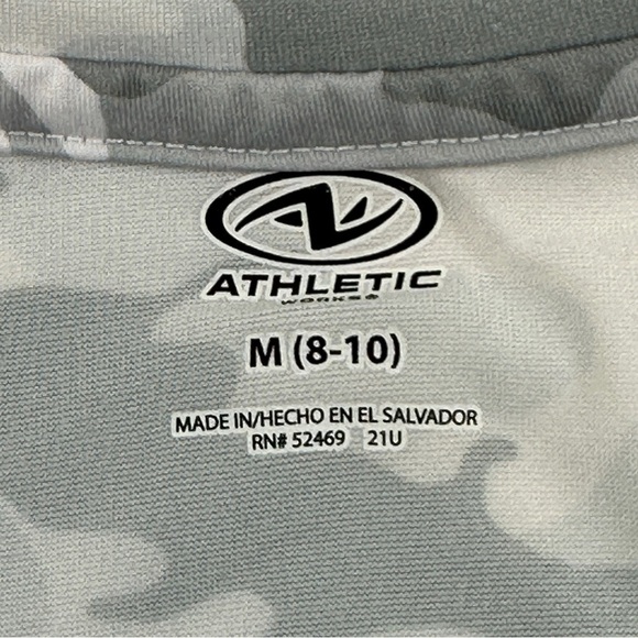 Athletic Works Tank Top Women Medium 8/10 Gray Camo - Picture 2 of 7